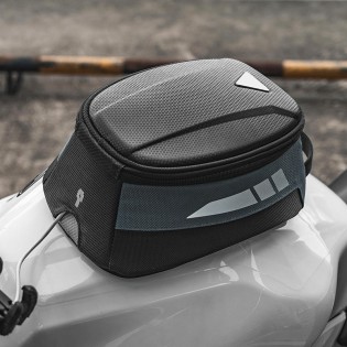 Magnetic portable black motorcycle tank bag