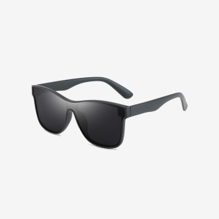 Oversized shield-shaped UV400 polarized sunglasses