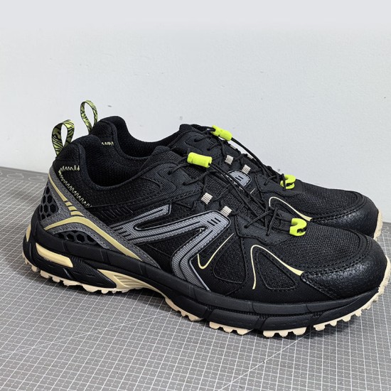 Breathable low-top trail running shoes