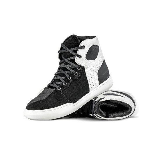 Non-slip and waterproof motorcycle boots