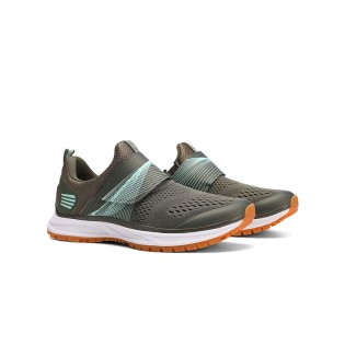 Breathable and comfortable indoor cycling shoes